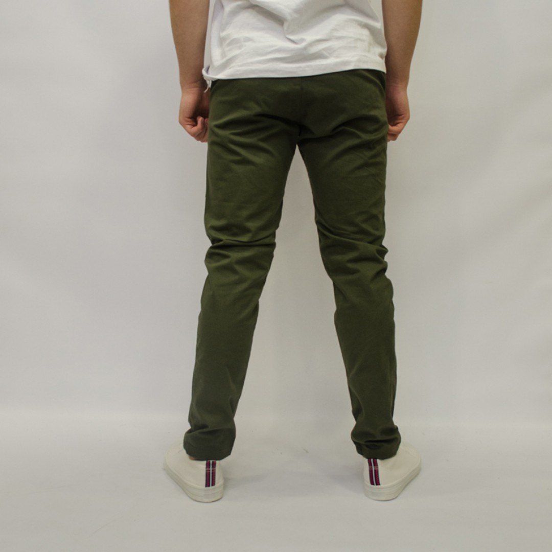 pantalon-chino-verde-104