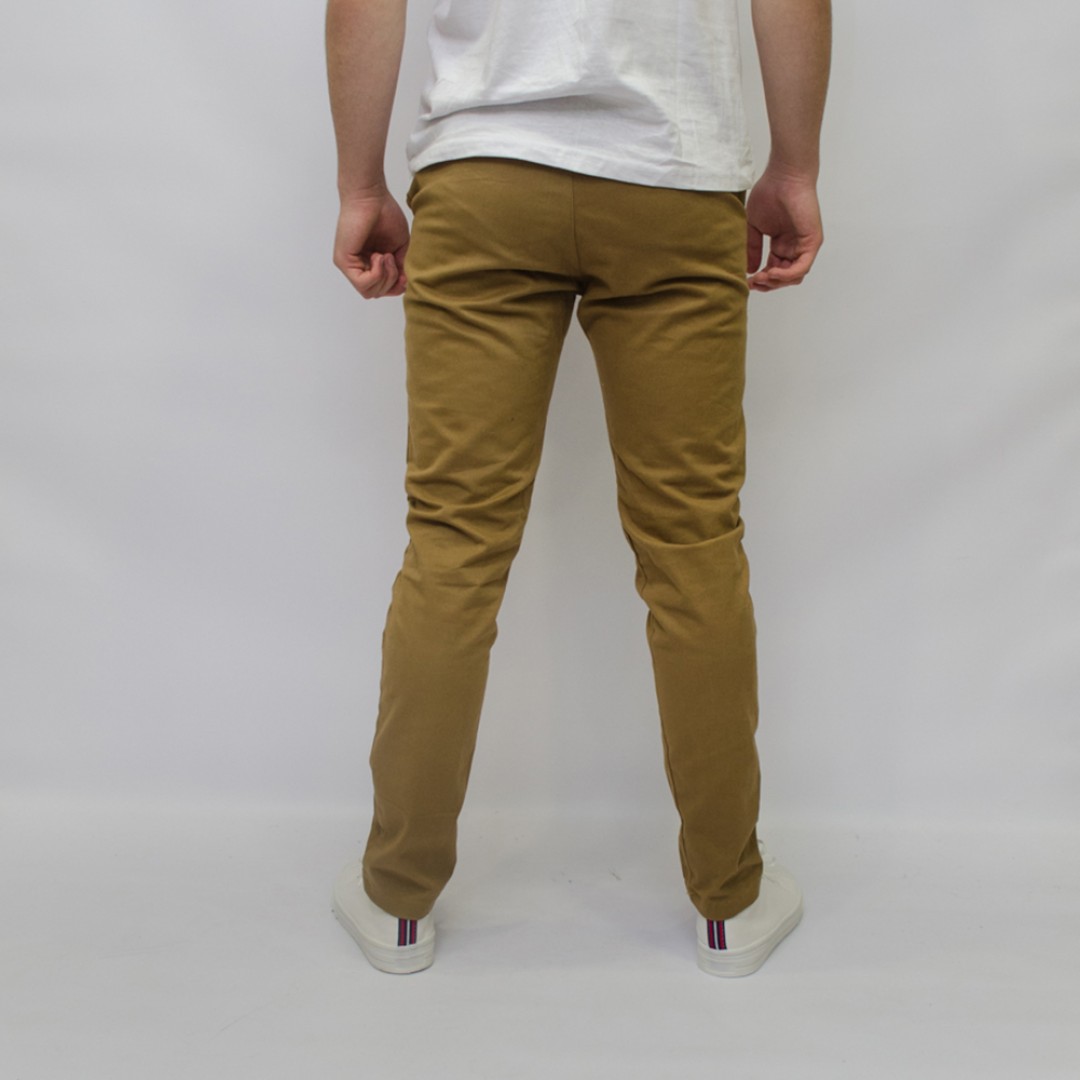 pantalon-chino-mostaza-107