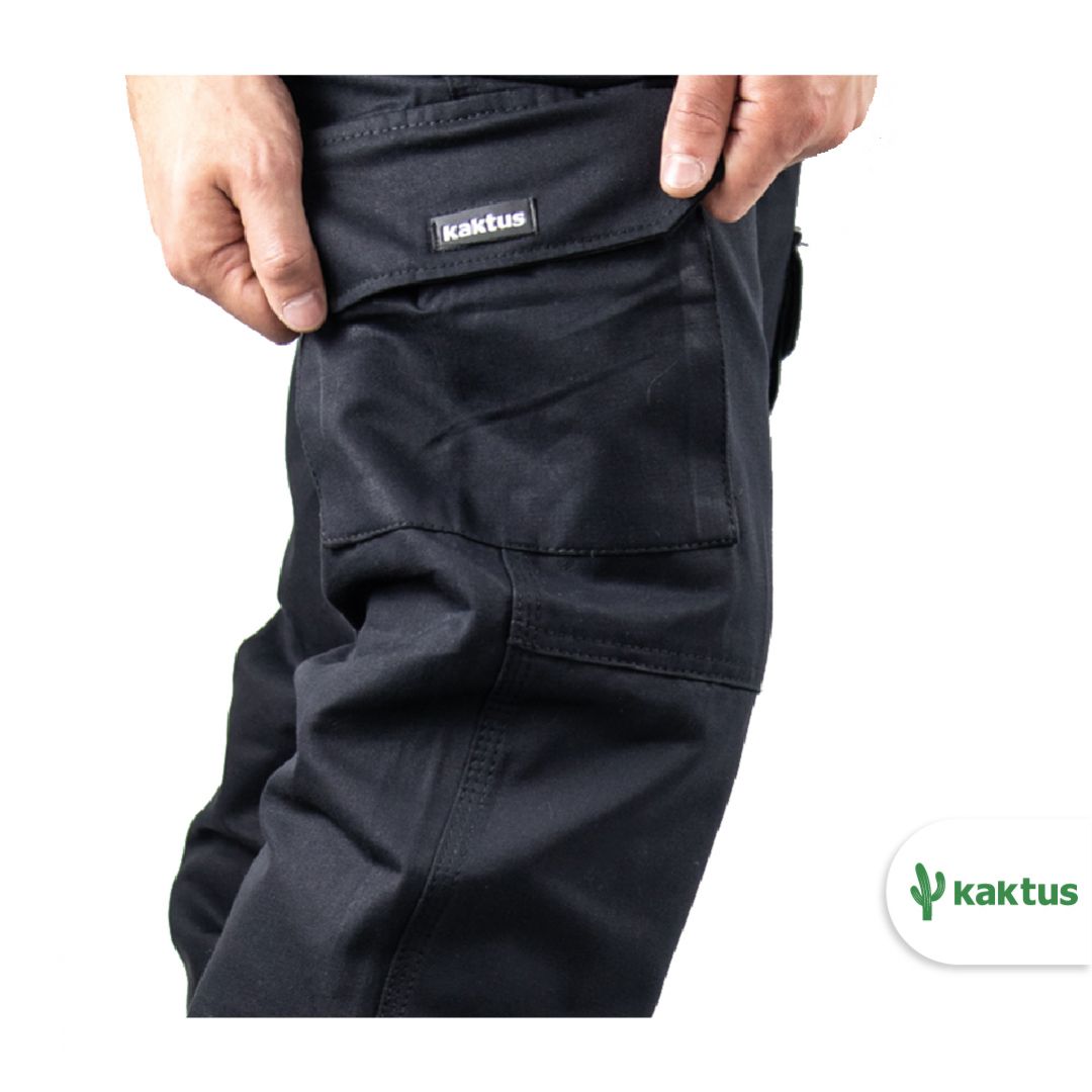 pantalon-cargo-negro-80